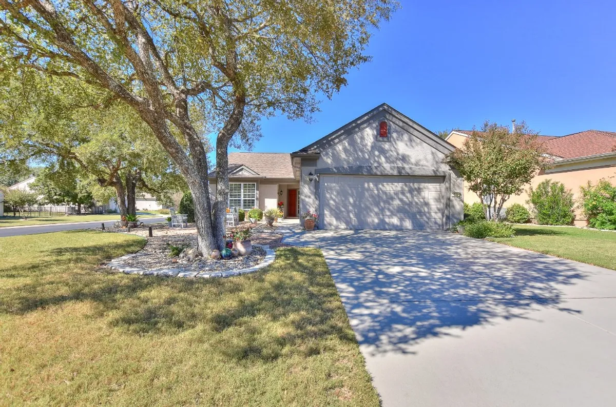 Property Slideshow image 1 of 33 | 322 yukon ter, Georgetown, TX, 78633