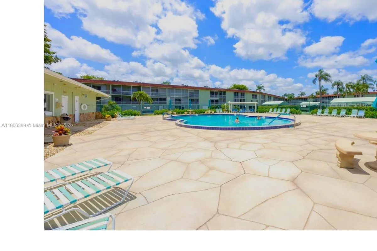 Property Slideshow image 1 of 4 | 3000 springdale blvd v109, Palm Springs, FL, 33461