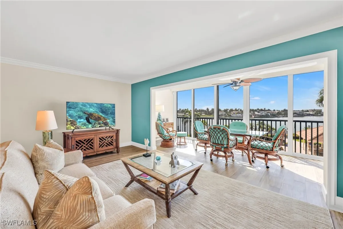 Property Slideshow image 1 of 30 | 222 harbour dr apt 310, Naples, FL, 34103