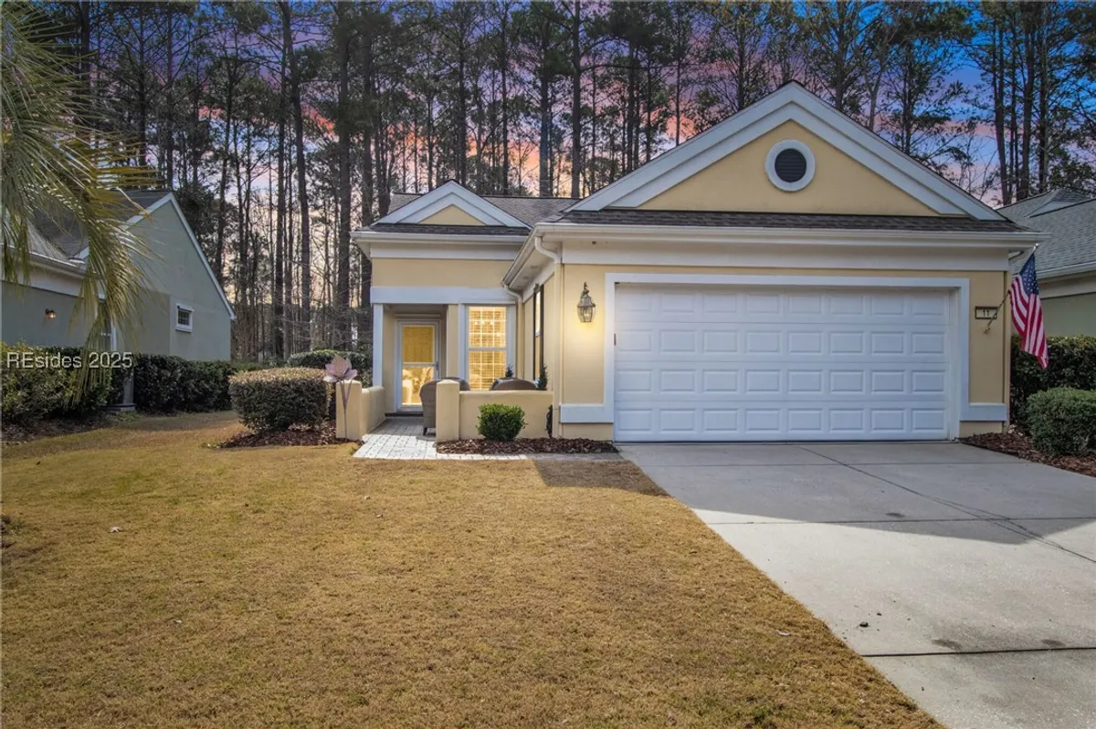 Property Slideshow image 1 of 28 | 11 scenic dr, Bluffton, SC, 29909