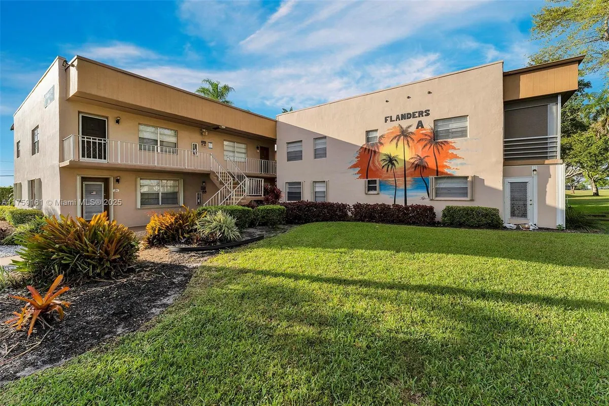 Property Slideshow image 1 of 45 | 38 flanders a # 38, Delray Beach, FL, 33484