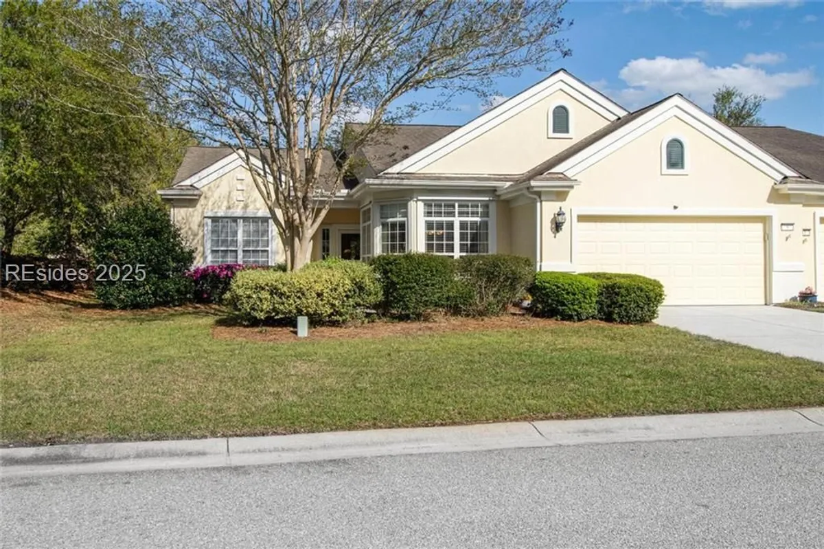 Property Slideshow image 1 of 44 | 9 seaford pl, Okatie, SC, 29909