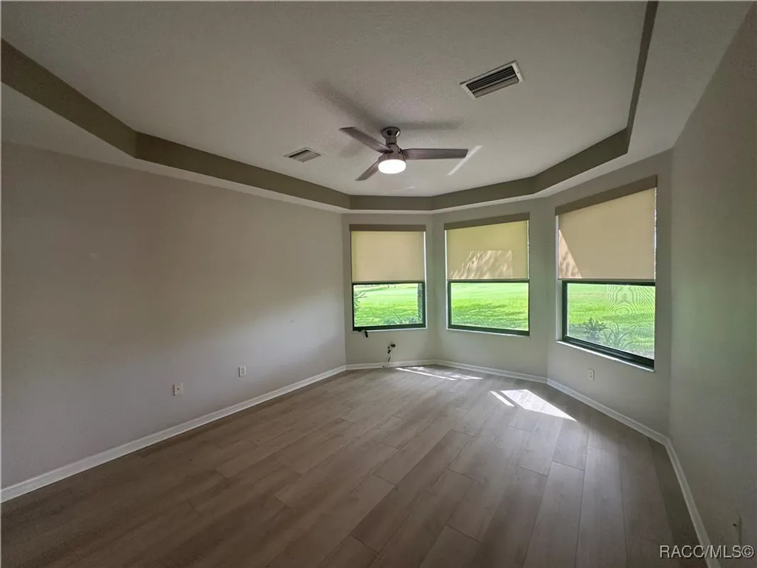 Property Slideshow image 1 of 49 | 418 w doerr path, Hernando, FL, 34442