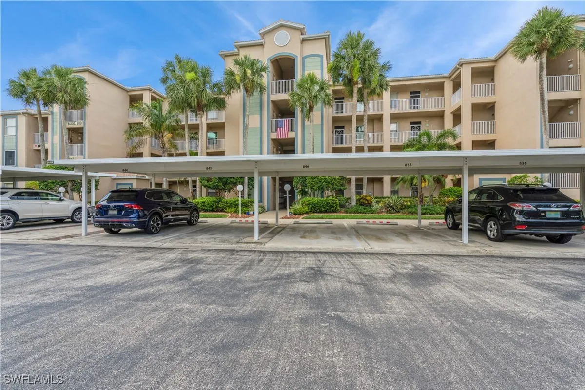 Property Slideshow image 1 of 33 | 14051 brant point cir 8105, Fort Myers, FL, 33919