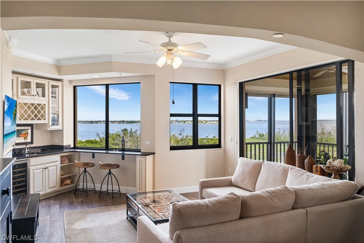 Property Slideshow image 1 of 48 | 11640 court of palms 304, Fort Myers, FL, 33908