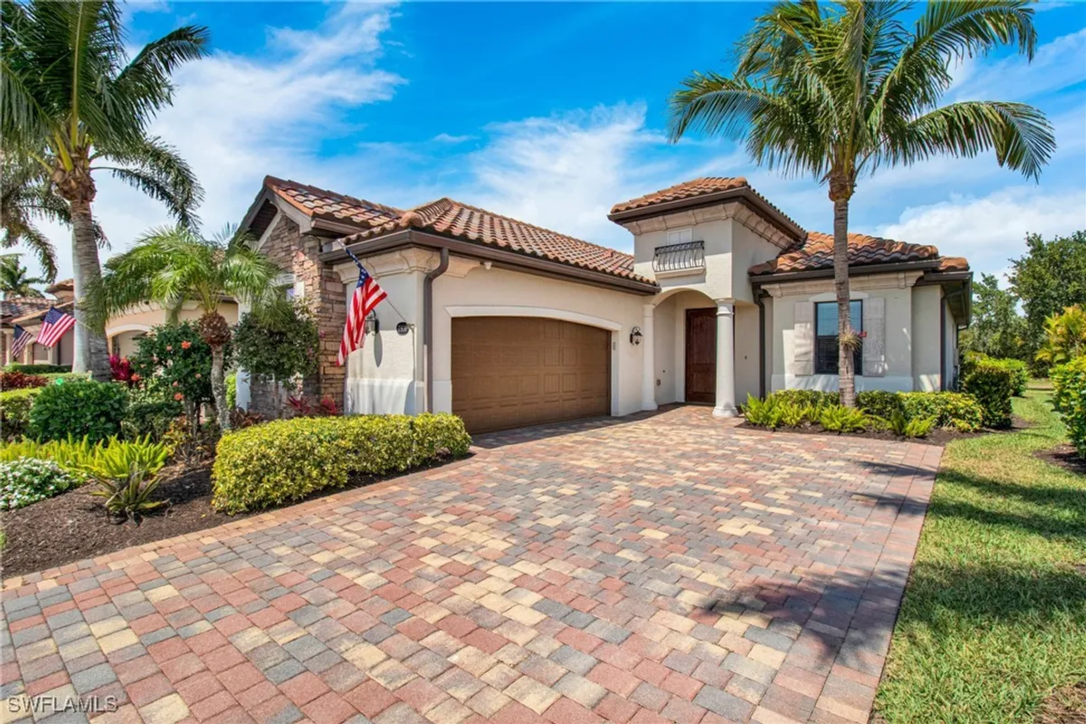 Property Slideshow image 1 of 37 | 2930 aviamar cir, Naples, FL, 34114