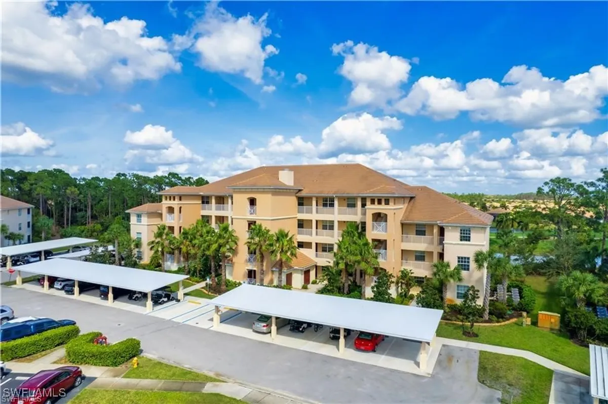 Property Slideshow image 1 of 22 | 10720 palazzo way 206, Fort Myers, FL, 33913