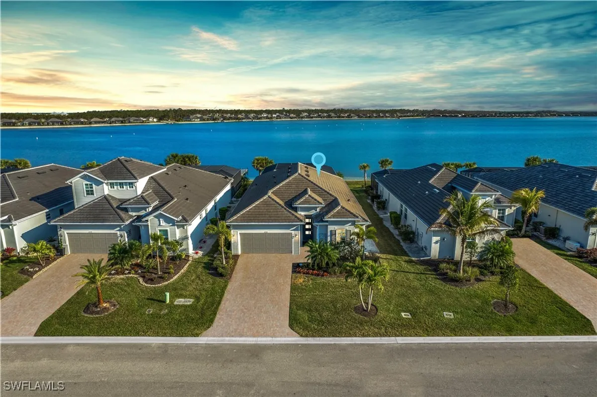 Property Slideshow image 1 of 50 | 14538 blue bay cir, Fort Myers, FL, 33913