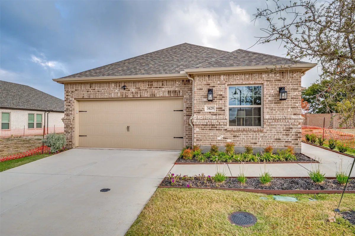 Property Slideshow image 1 of 26 | 3429 esplanade dr, Little Elm, TX, 75068