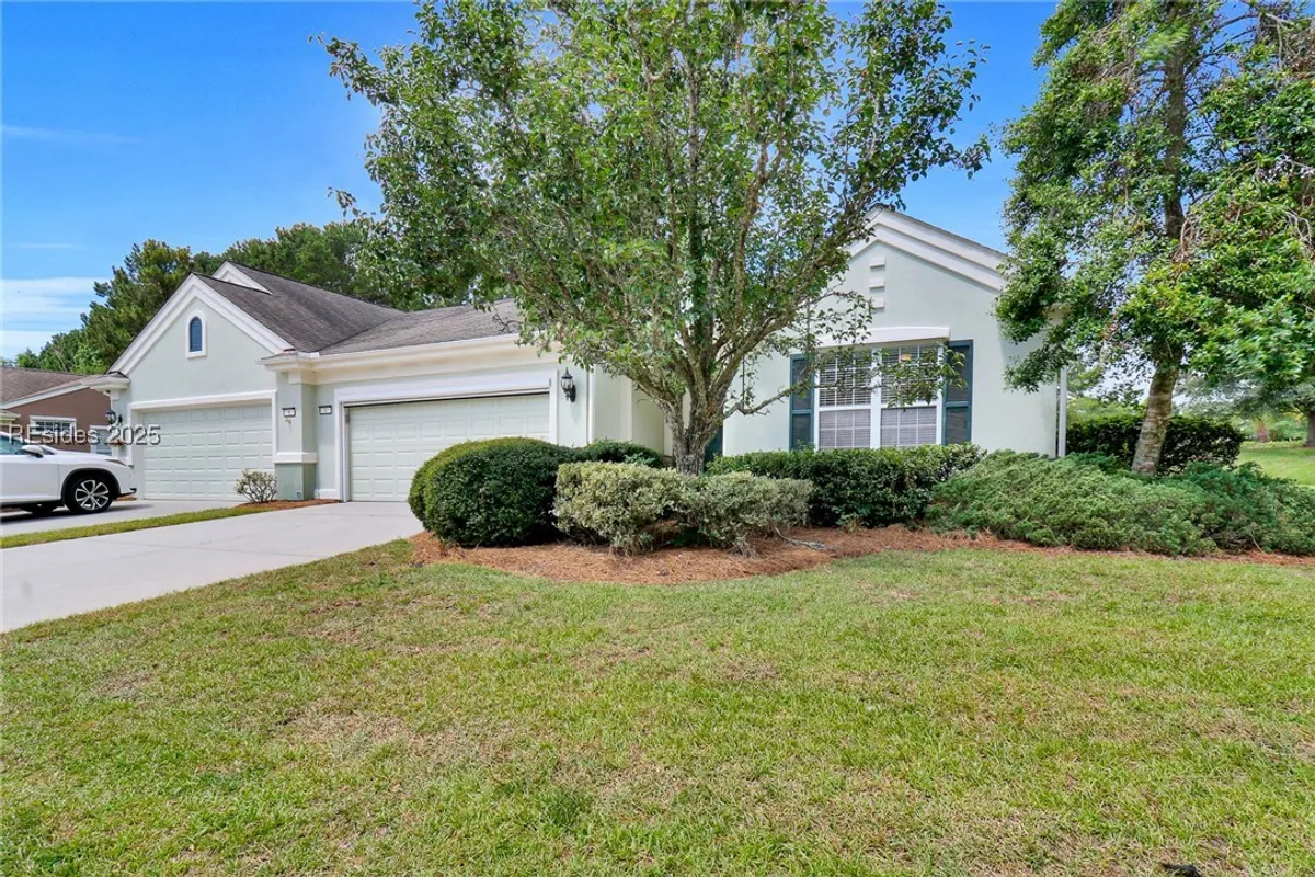 Property Slideshow image 1 of 32 | 6 seaford pl, Okatie, SC, 29909