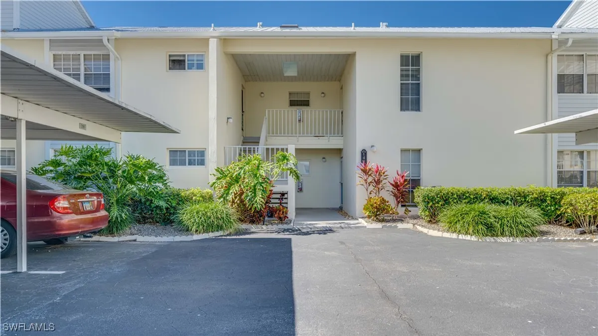 Property Slideshow image 1 of 37 | 14977 rivers edge ct 120, Fort Myers, FL, 33908
