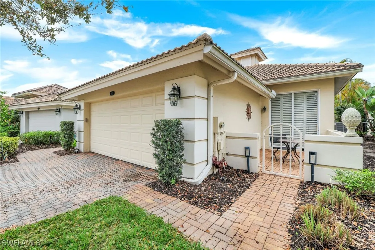 Property Slideshow image 1 of 17 | 3812 cotton green path dr, Naples, FL, 34114