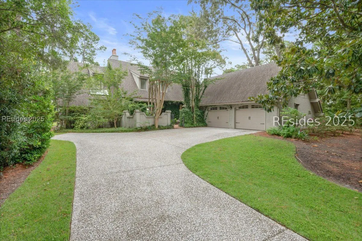 Property Slideshow image 1 of 49 | 24 china cockle ln, Hilton Head Island, SC, 29926