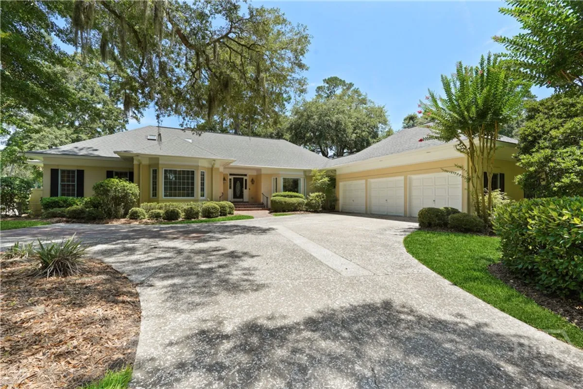 Property Slideshow image 1 of 49 | 36 shellwind dr, Savannah, GA, 31411
