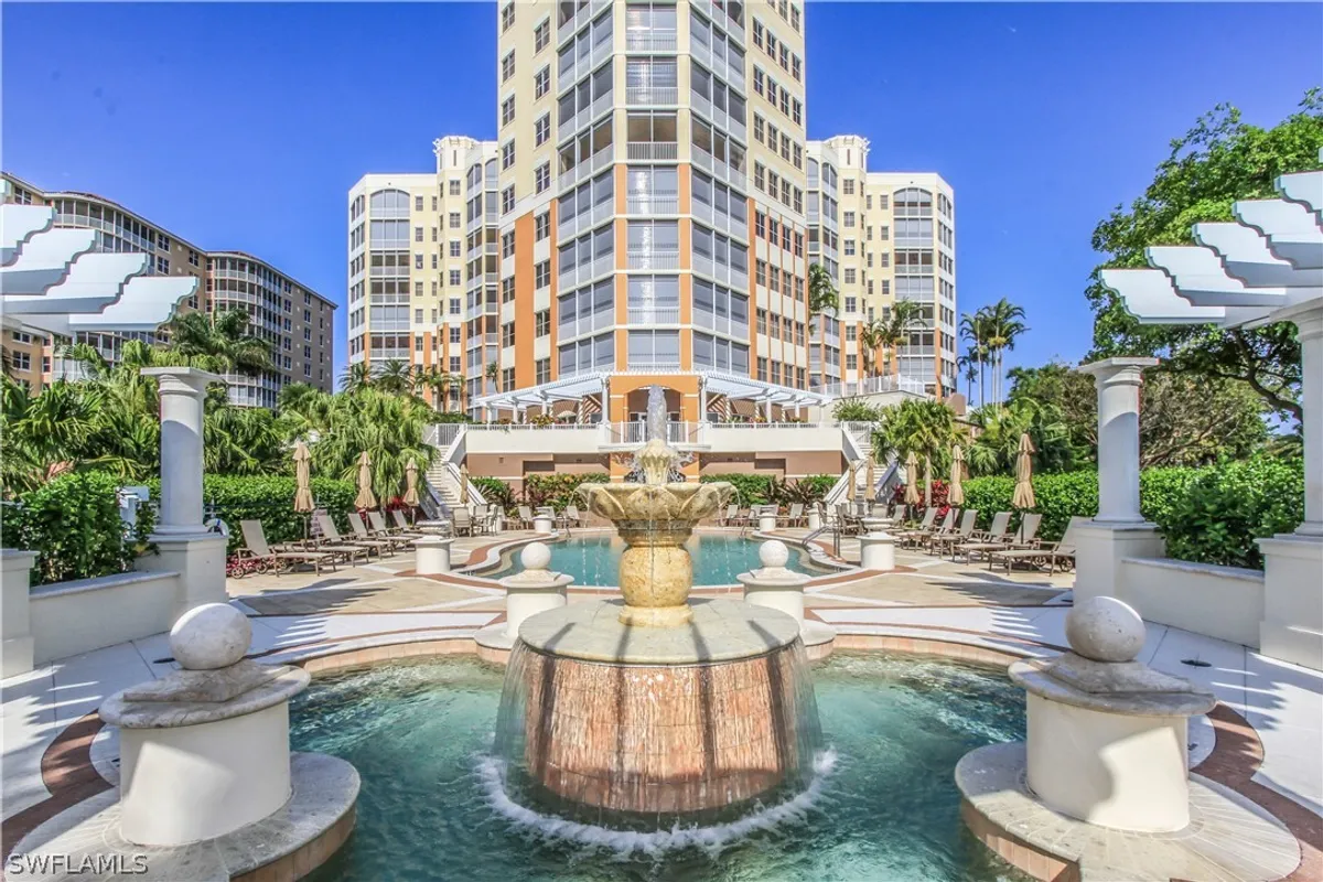 Property Slideshow image 1 of 49 | 14270 royal harbour ct unit 1122, Fort Myers, FL, 33908