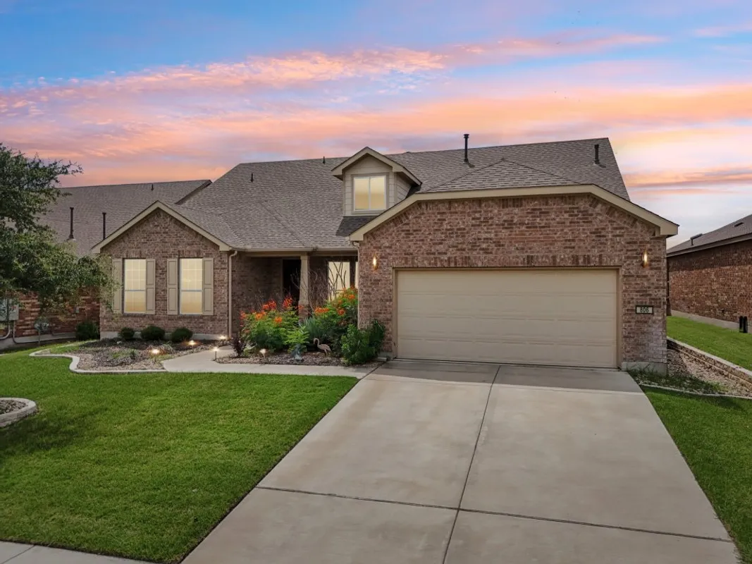 Property Slideshow image 1 of 40 | 806 holiday creek ln, Georgetown, TX, 78633