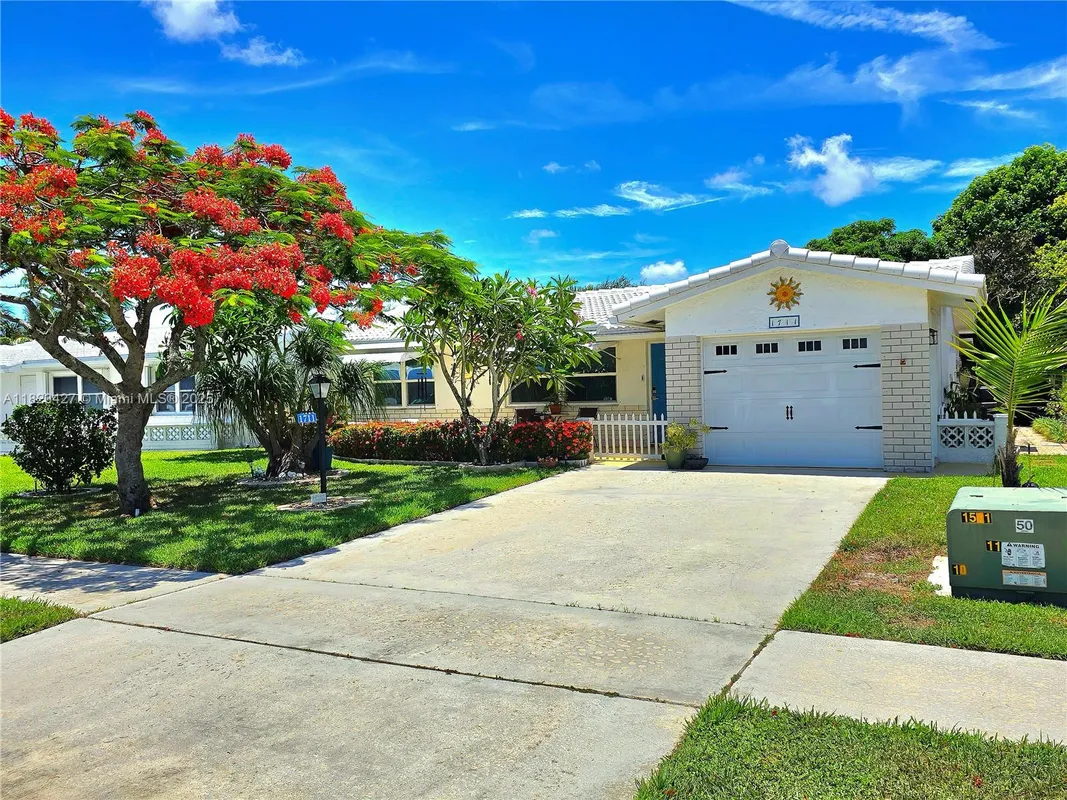 Property Slideshow image 1 of 60 | 1711 sw 22nd st, Boynton Beach, FL, 33426