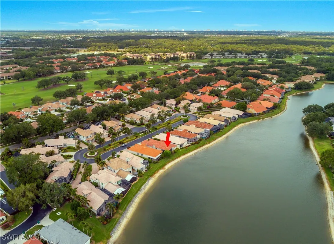 Property Slideshow image 1 of 33 | 151 vista ln, Naples, FL, 34119