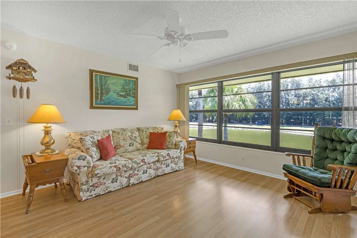 Property Slideshow image 1 of 36 | 12 plantation dr apt 205, Vero Beach, FL, 32966