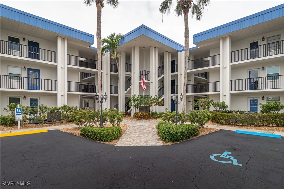 Property Slideshow image 1 of 31 | 1828 pine valley dr 201, Fort Myers, FL, 33907