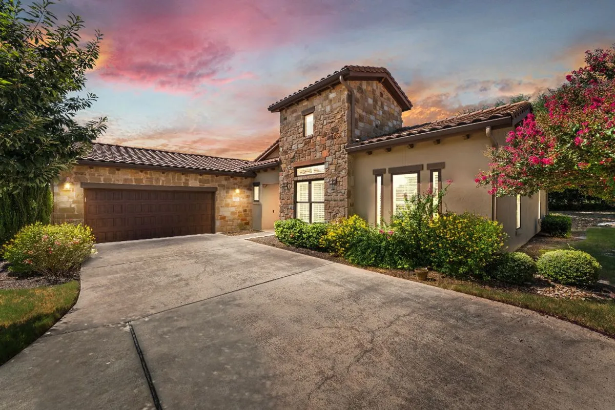 Property Slideshow image 1 of 35 | 404 amiata ave # 34, Austin, TX, 78734