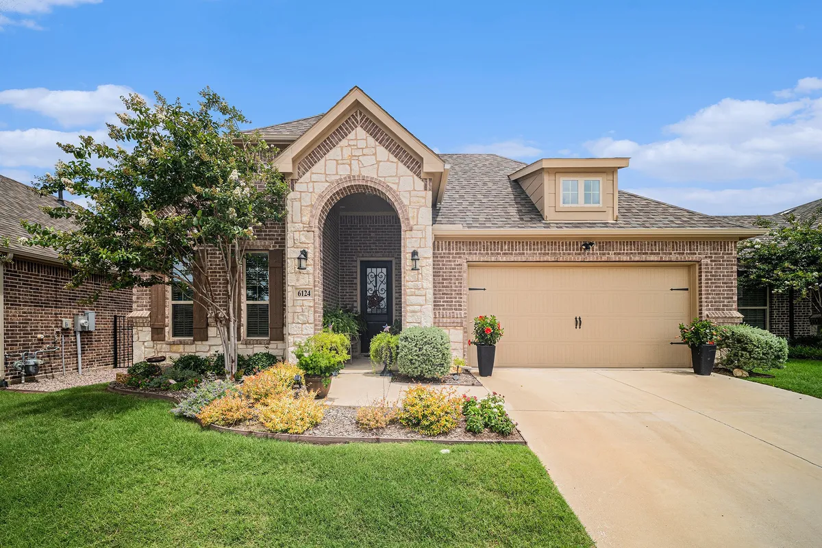 Property Slideshow image 1 of 31 | 6124 carmona trl, Fort Worth, TX, 76123
