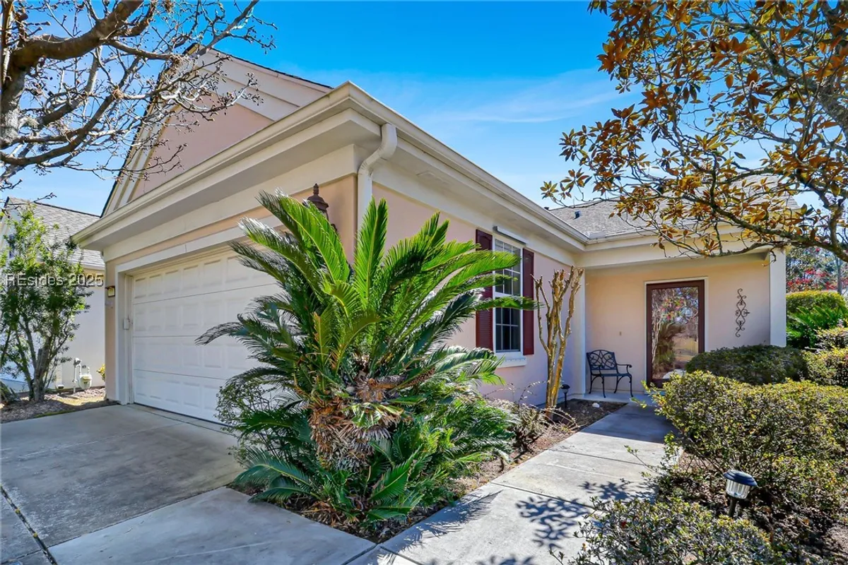 Property Slideshow image 1 of 31 | 153 landing ln, Bluffton, SC, 29909