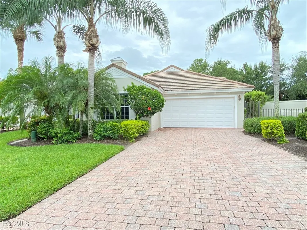 Property Slideshow image 1 of 29 | 2287 summersweet dr, Alva, FL, 33920