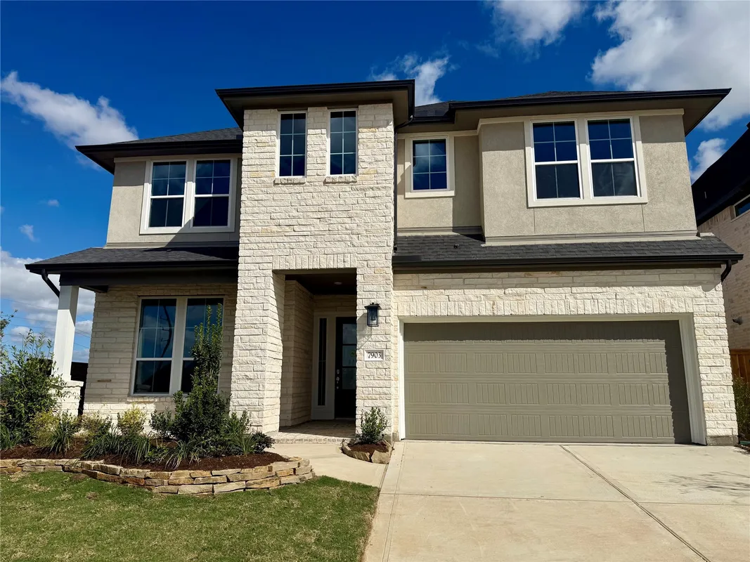 Property Slideshow image 1 of 12 | 7903 oakside ct, Fulshear, TX, 77441