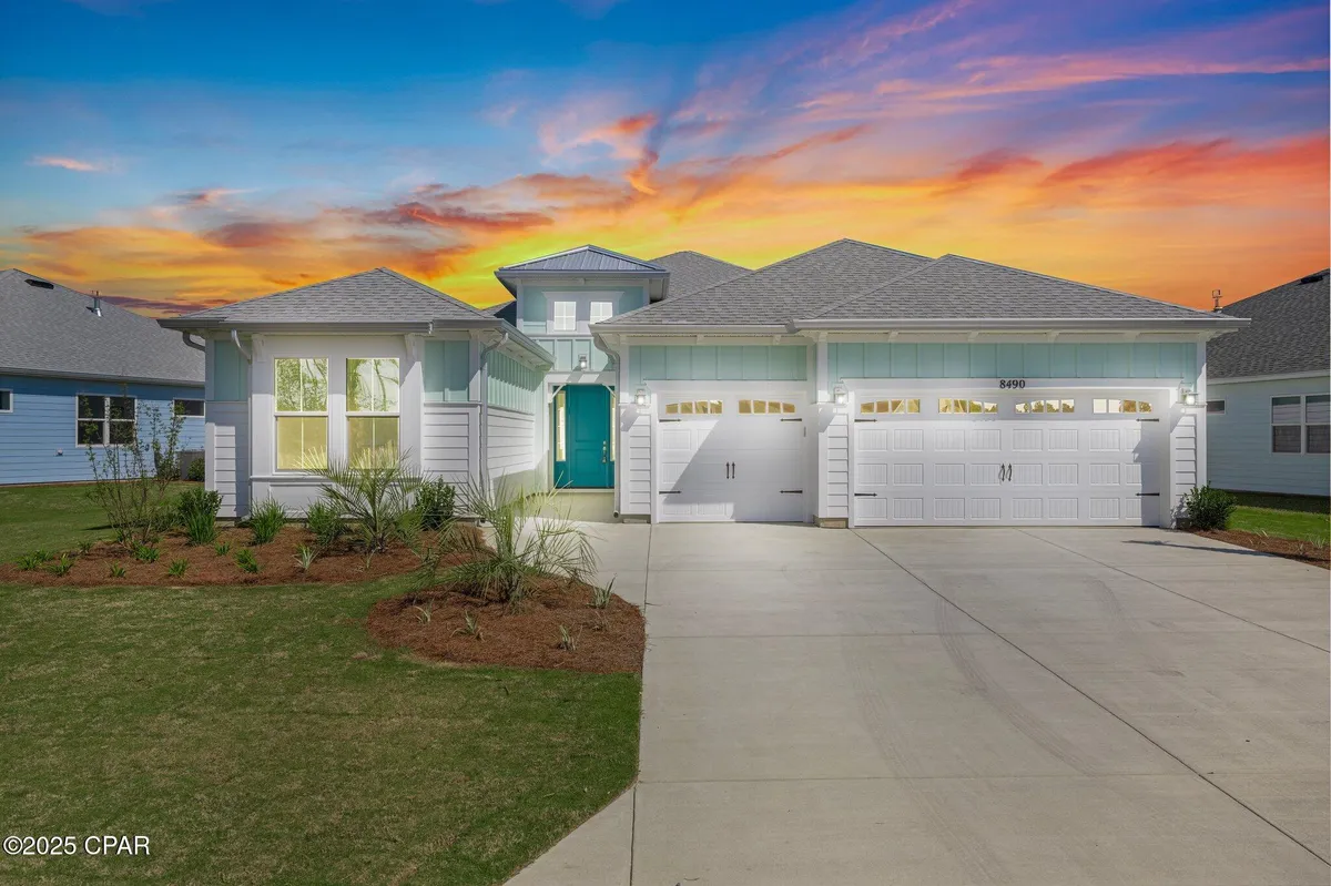 Property Slideshow image 1 of 48 | 8490 landshark blvd, Panama City Beach, FL, 32413