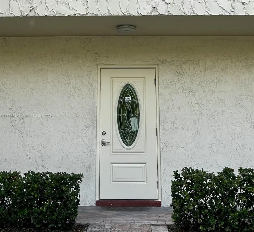 Property Slideshow image 1 of 18 | 111 s hollybrook dr apt 107, Pembroke Pines, FL, 33025