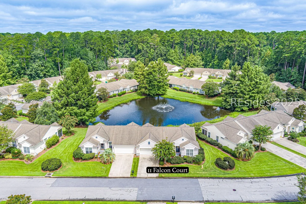 Property Slideshow image 1 of 58 | 11 falcon ct, Bluffton, SC, 29909
