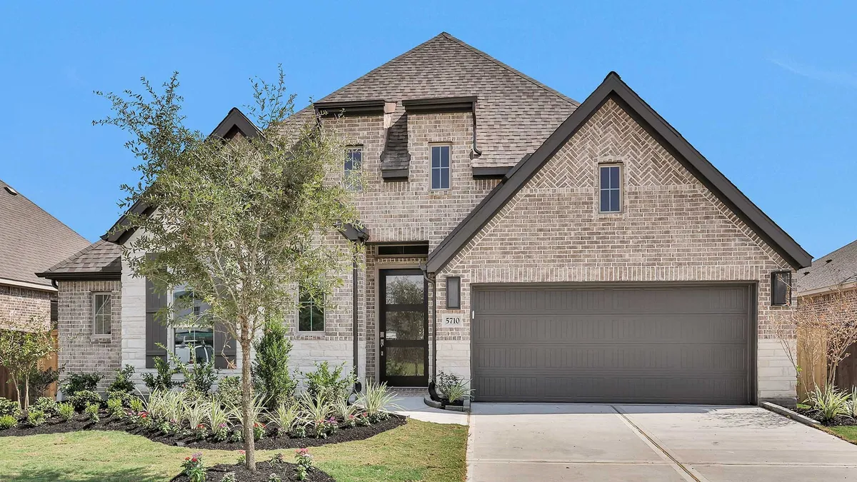 Property Slideshow image 1 of 20 | 5710 caracara st, Manvel, TX, 77578