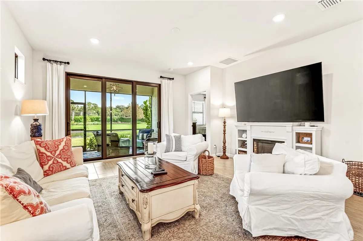 Property Slideshow image 1 of 36 | 5191 unity sq, Vero Beach, FL, 32967