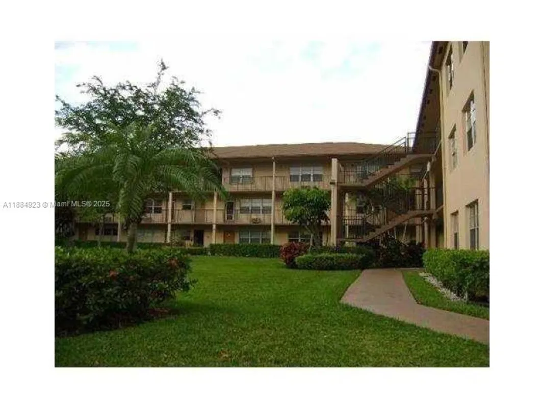 Property Slideshow image 1 of 19 | 151 sw 134th way 212n, Pembroke Pines, FL, 33027