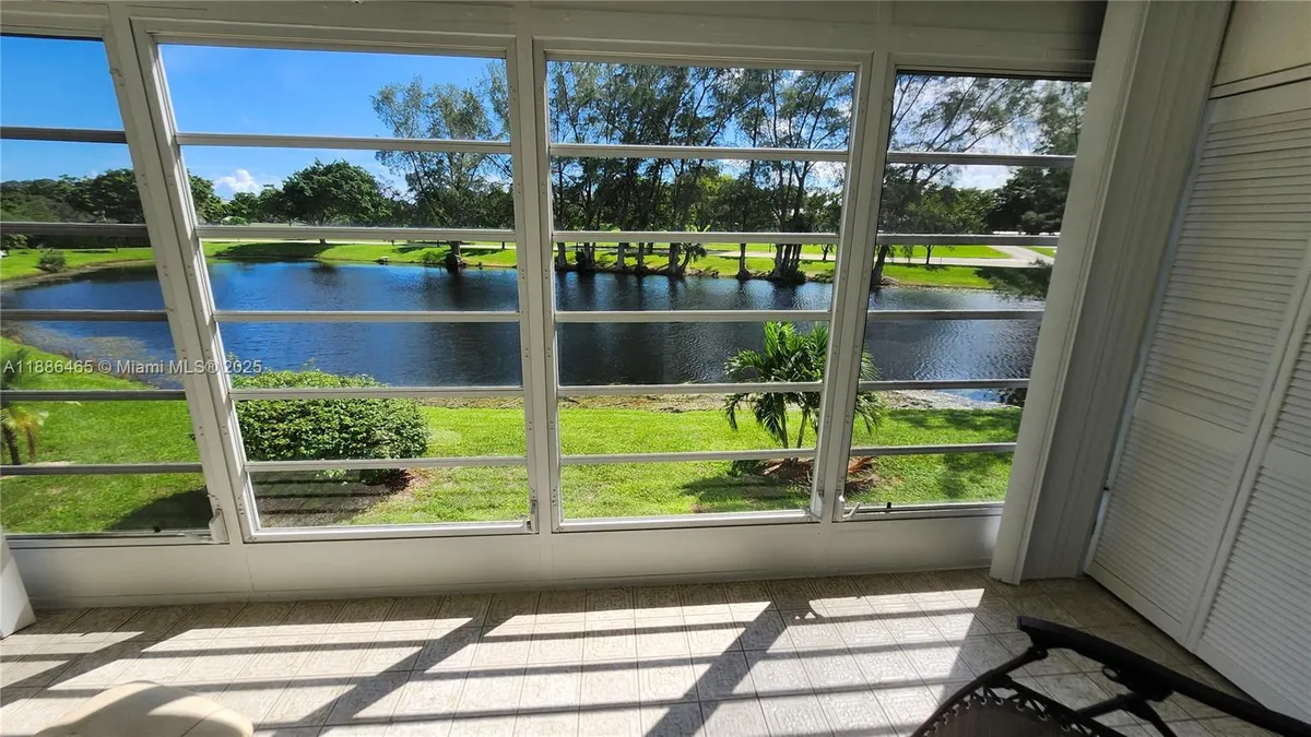 Property Slideshow image 1 of 54 | 2144 cambridge g # 2144, Deerfield Beach, FL, 33442