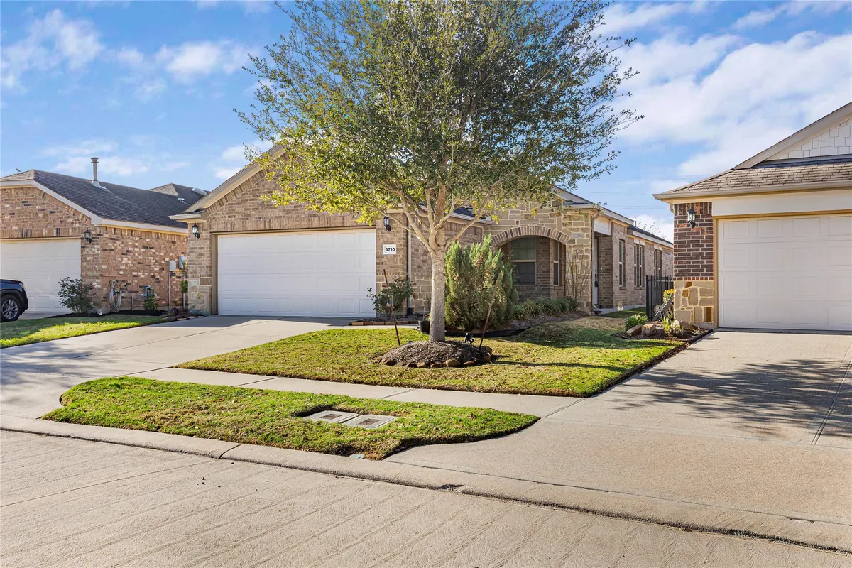 Property Slideshow image 1 of 36 | 3710 saddlebag way, Richmond, TX, 77469