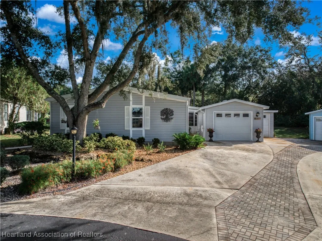 Property Slideshow image 1 of 50 | 2877 s driftwood ct, Avon Park, FL, 33825