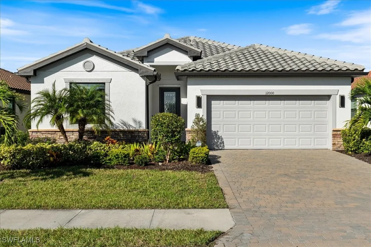 Property Slideshow image 1 of 50 | 12000 arbor trace dr, Fort Myers, FL, 33913