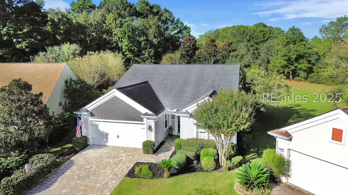 Property Slideshow image 1 of 47 | 113 holly ribbons cir, Bluffton, SC, 29909