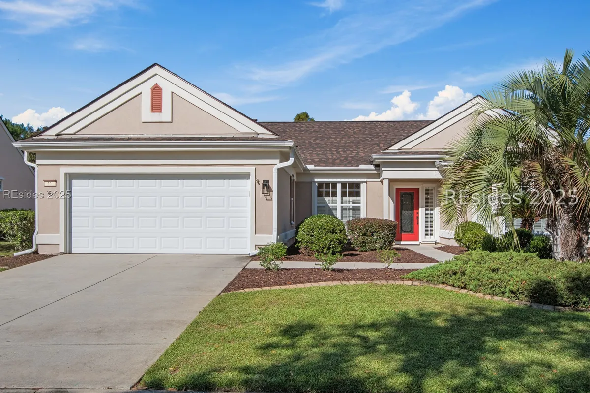 Property Slideshow image 1 of 36 | 11 clairborne ct, Bluffton, SC, 29909