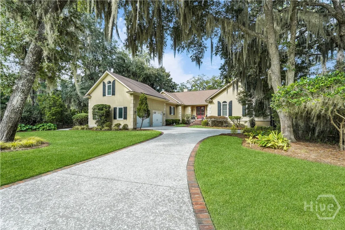 Property Slideshow image 1 of 47 | 1 seawatch dr, Savannah, GA, 31411
