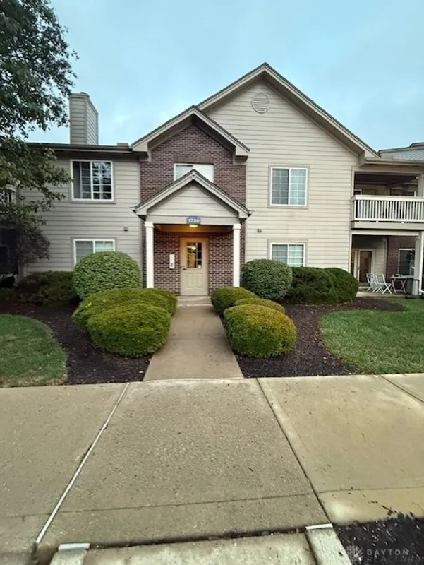 Property Slideshow image 1 of 22 | 1739 waterstone blvd apt 208, Miamisburg, OH, 45342