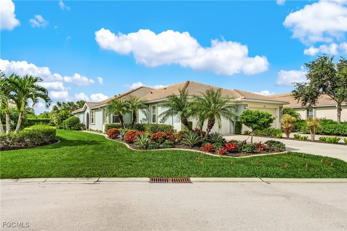 Property Slideshow image 1 of 46 | 11912 grosseto ct, Fort Myers, FL, 33913