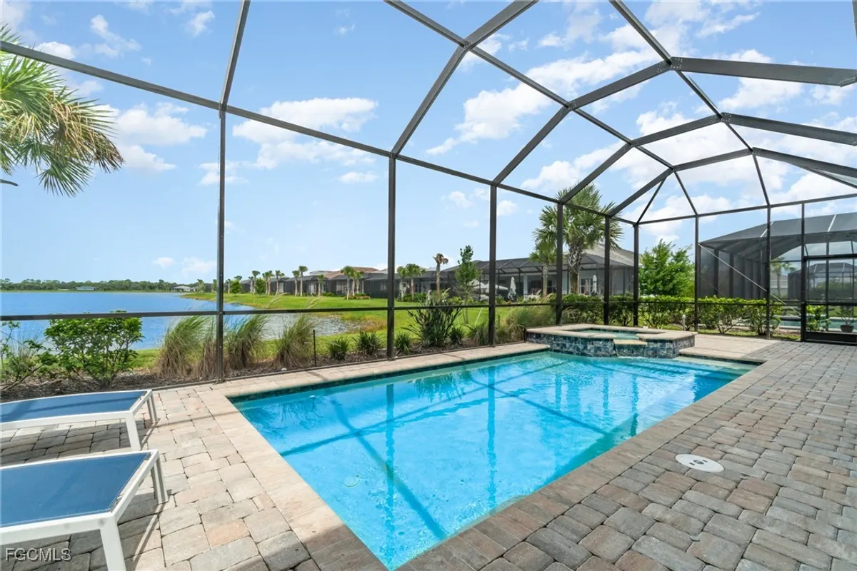 Property Slideshow image 1 of 45 | 17583 winding oak ln, North Fort Myers, FL, 33917