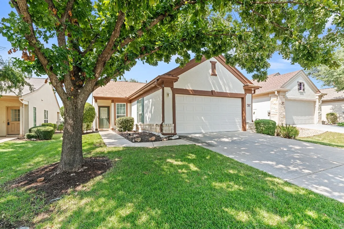 Property Slideshow image 1 of 32 | 208 crockett loop, Georgetown, TX, 78633