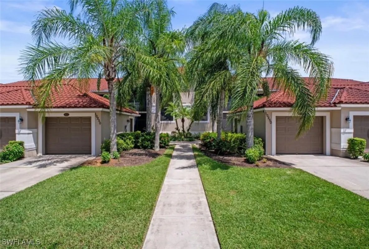 Property Slideshow image 1 of 8 | 10250 heritage bay blvd 3615, Naples, FL, 34120