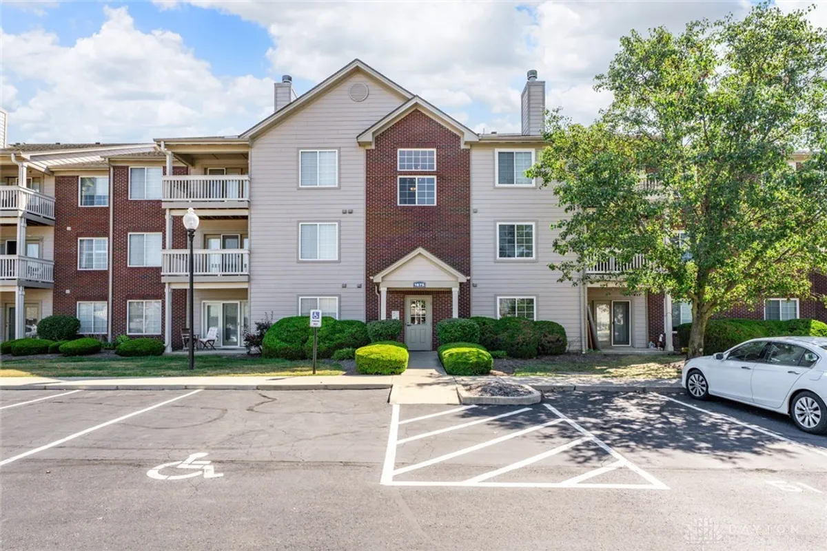 Property Slideshow image 1 of 32 | 1875 waterstone blvd apt 312, Miamisburg, OH, 45342