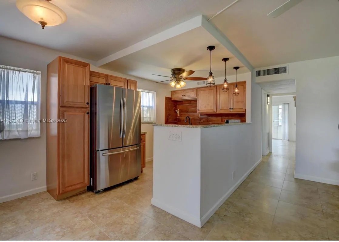 Property Slideshow image 1 of 40 | 21 saxony a # 21, Delray Beach, FL, 33446