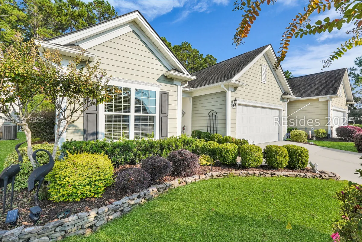 Property Slideshow image 1 of 50 | 895 knollwood ct, Okatie, SC, 29909